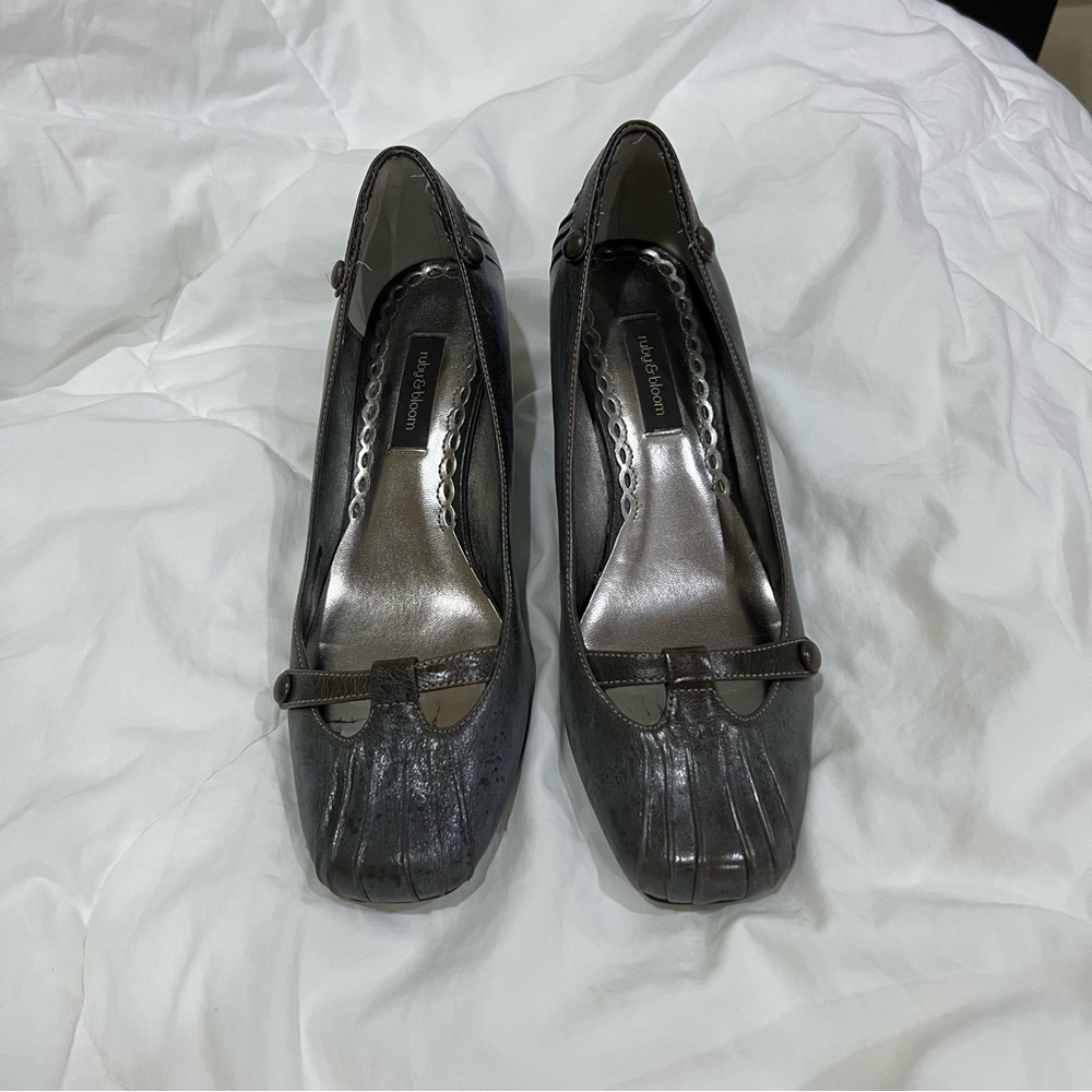 Ruby & Bloom Tierra Leather Heels